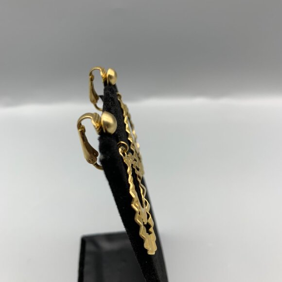 Gold-tone 1 1/4" Double Hoop Earrings with Clip Closure - Picture 3 of 7